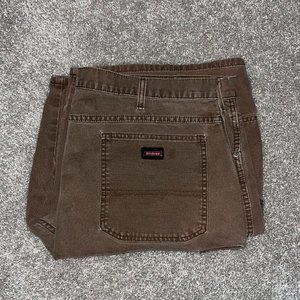 Dickies size 40, Brown cargo Jorts.